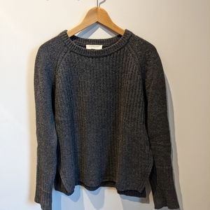 Everlane wool cashmere split seam sweater charcoal gray, small